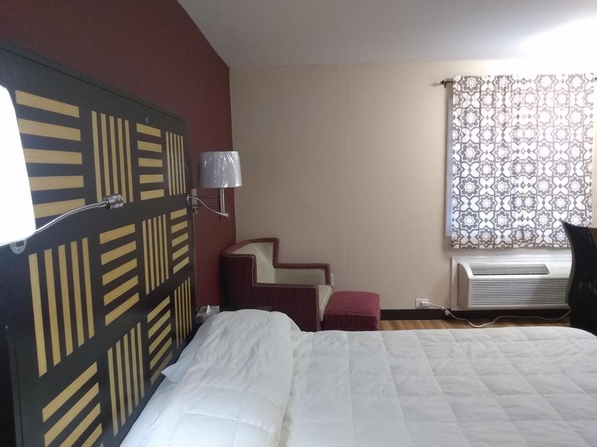 Red Crown Inn Лорел Экстерьер фото