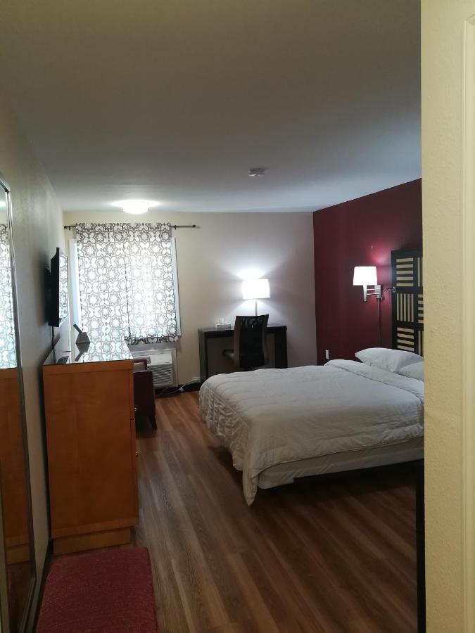 Red Crown Inn Лорел Экстерьер фото