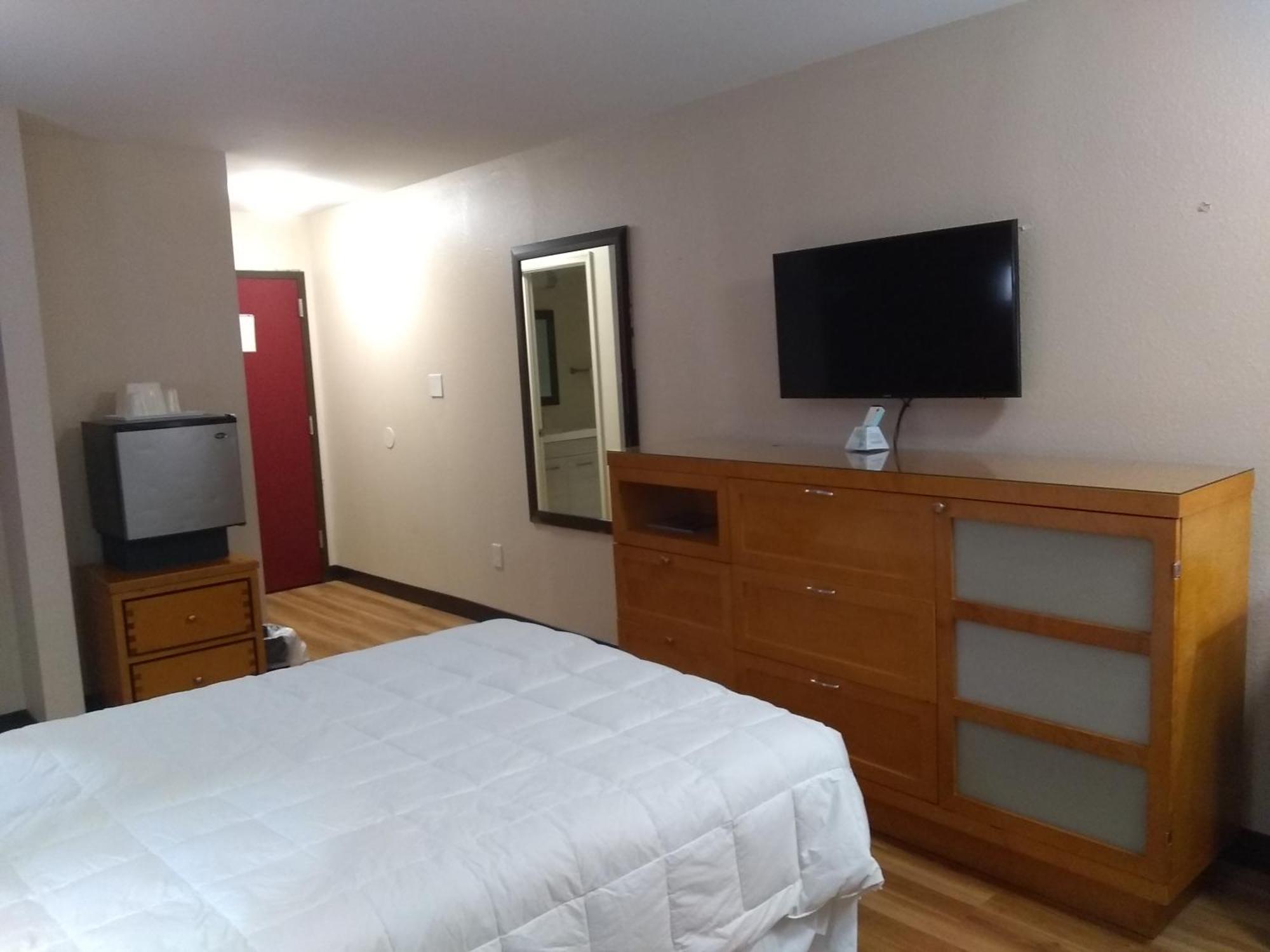 Red Crown Inn Лорел Экстерьер фото